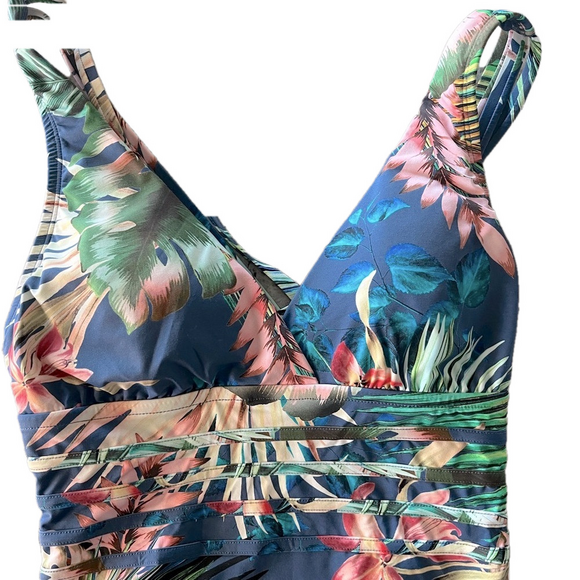 La Blanca Swimsuit V Neck One Piece Tropical Print New 6 - Picture 7 of 13